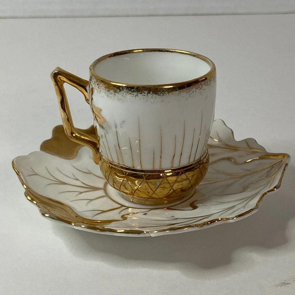 Vintage Gilt Porcelain Demitasse Cup Saucer Set Gold Leaf Scalloped Espresso Tea